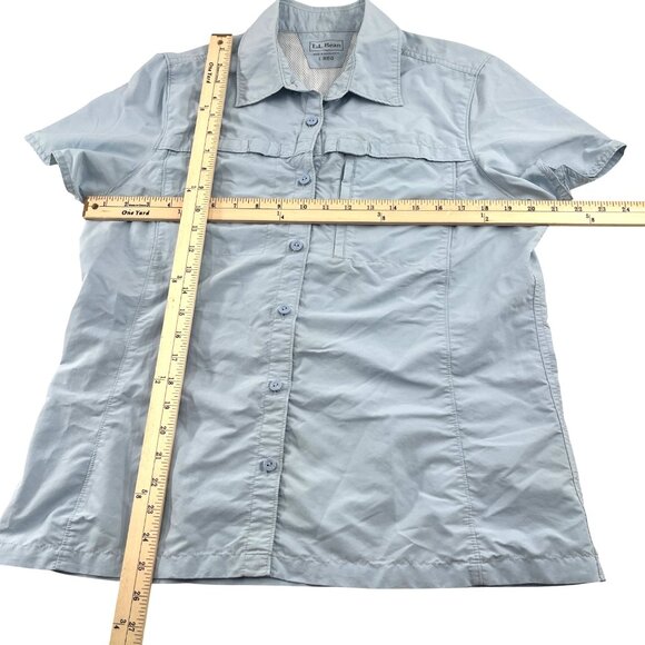 L.L. Bean Women's Light Blue Short Sleeve Button-Down Shirt size Large - Picture 2 of 5